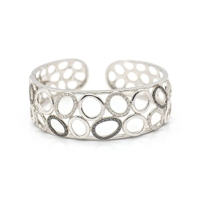 Bracelet - Bracelet en or blanc 18 ct et diamants sold by 58 Facettes