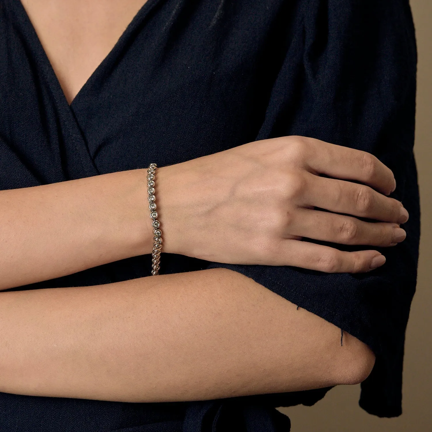 Bracelet rivière - Bracelet en or blanc 18 carats et diamants sold by 58 Facettes product image thumbnail 2