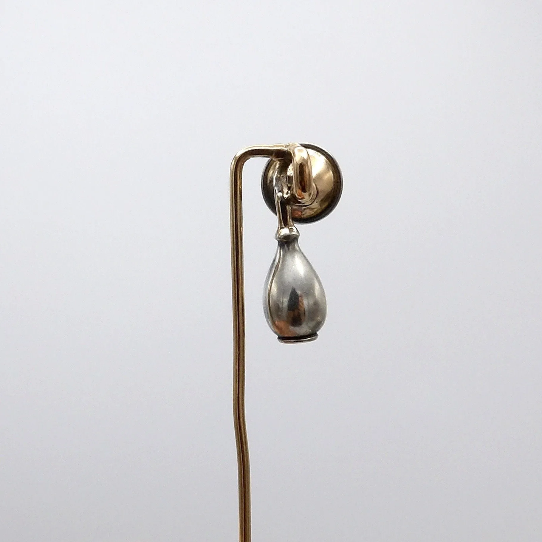 Épingle à cravate victorienne - Corne de vélo en or 14 carats sold by 58 Facettes product image thumbnail 4