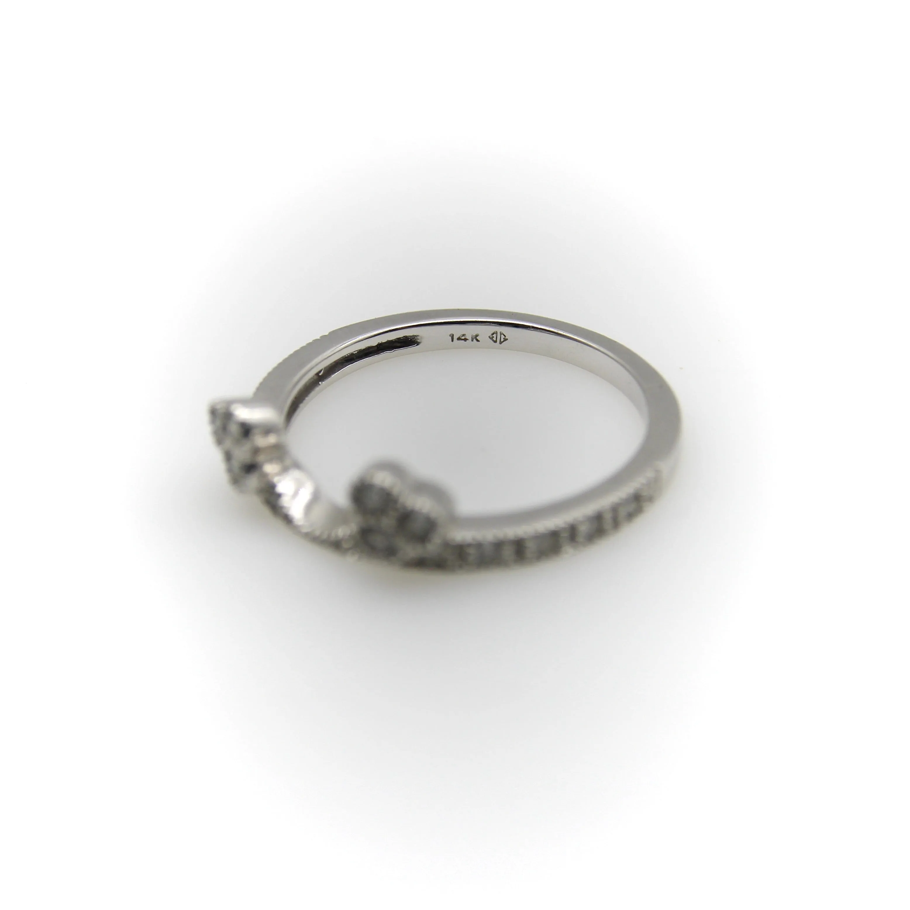 Bague de mariage contourée en or blanc 14K avec diamants sold by 58 Facettes product image thumbnail 5