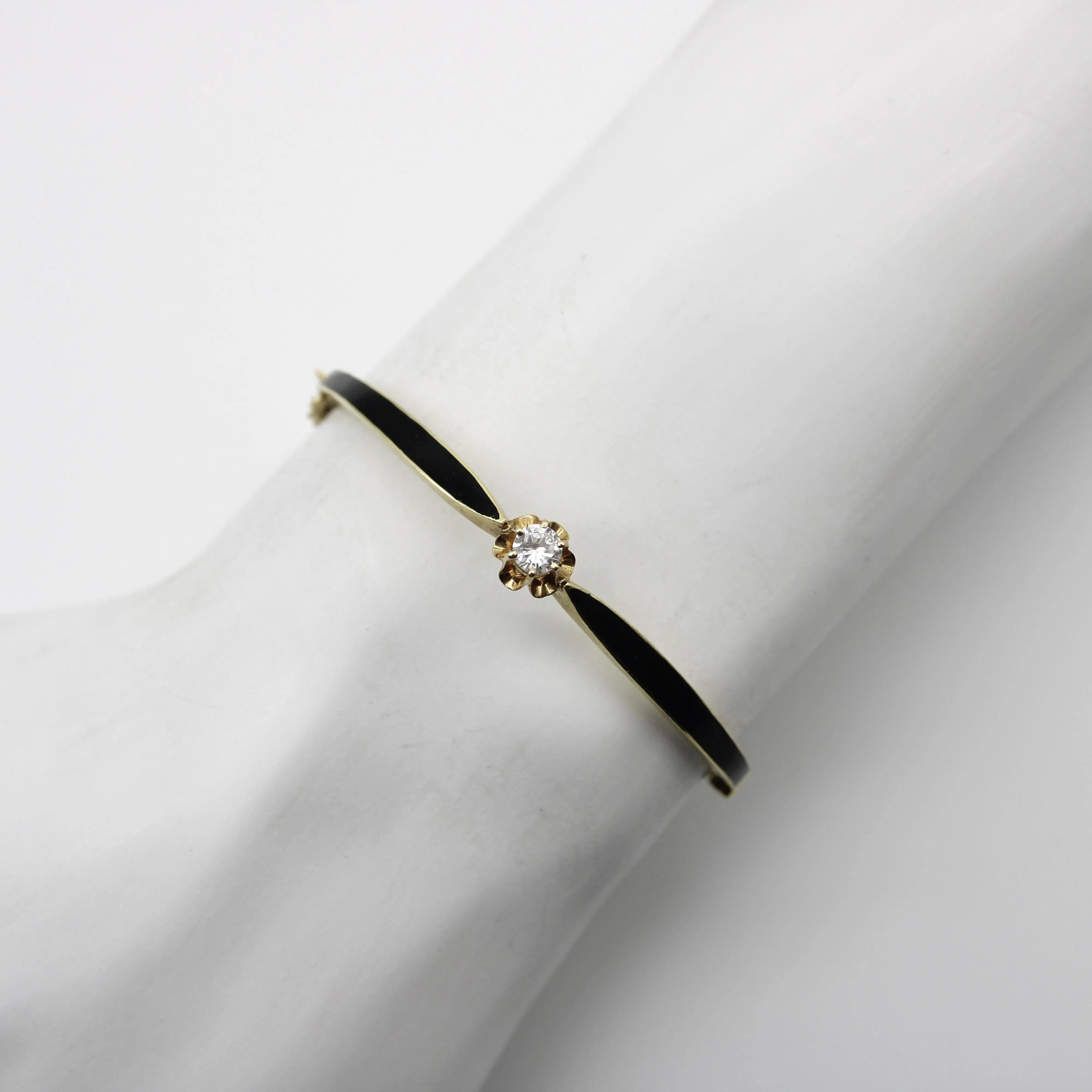 Bracelet victorien en or 14K, émail noir et diamant sold by 58 Facettes product image thumbnail 2