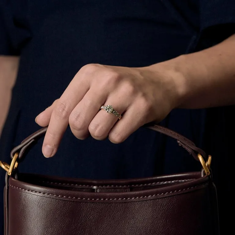 Bague en or blanc et or jaune, diamants sold by 58 Facettes product image thumbnail 2