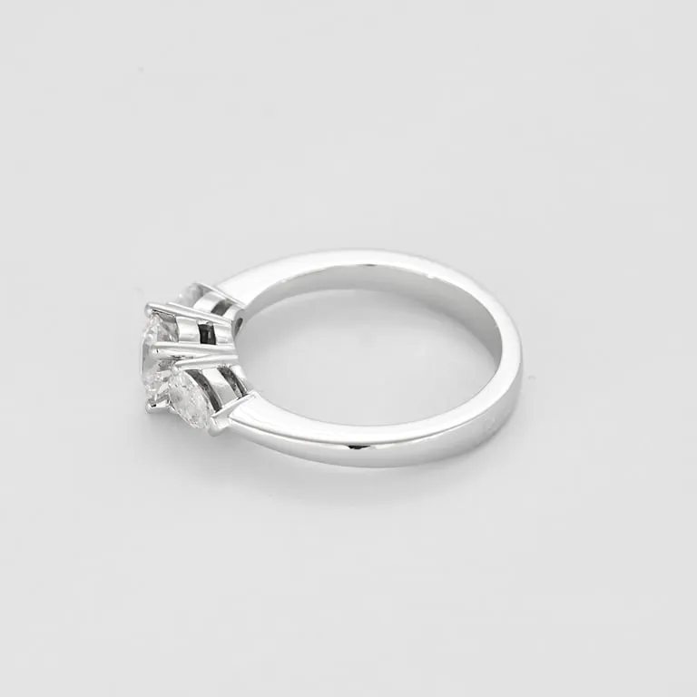 Bague solitaire en or blanc et diamant sold by 58 Facettes product image thumbnail 4
