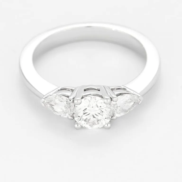 Bague solitaire en or blanc et diamant sold by 58 Facettes