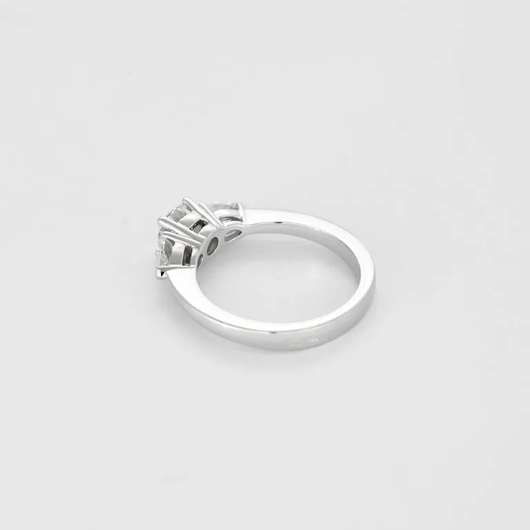 Bague solitaire en or blanc et diamant sold by 58 Facettes product image thumbnail 5