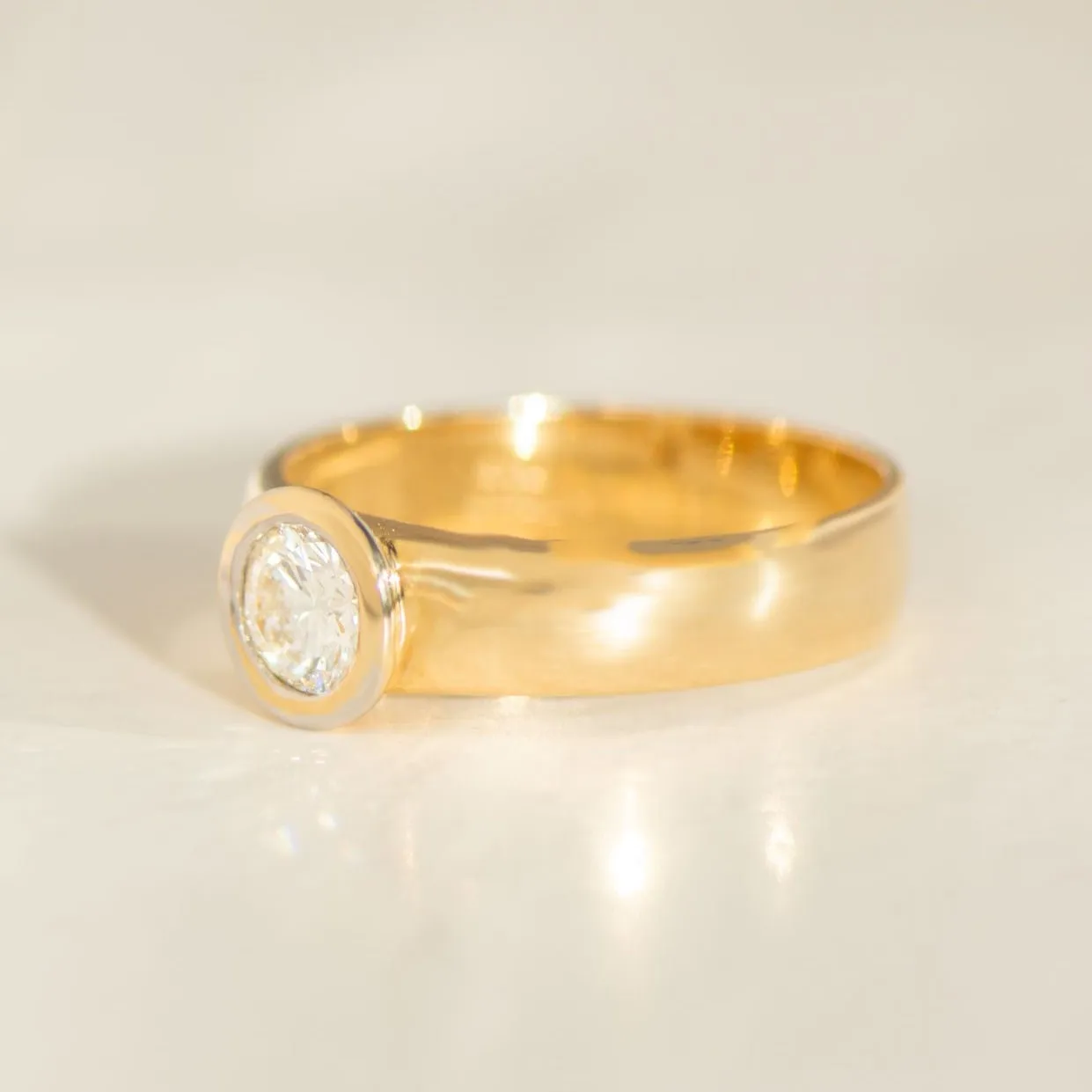 Solitär-Ring - Bague en or jaune 14K diamant 0,52 ct sold by 58 Facettes product image thumbnail 4
