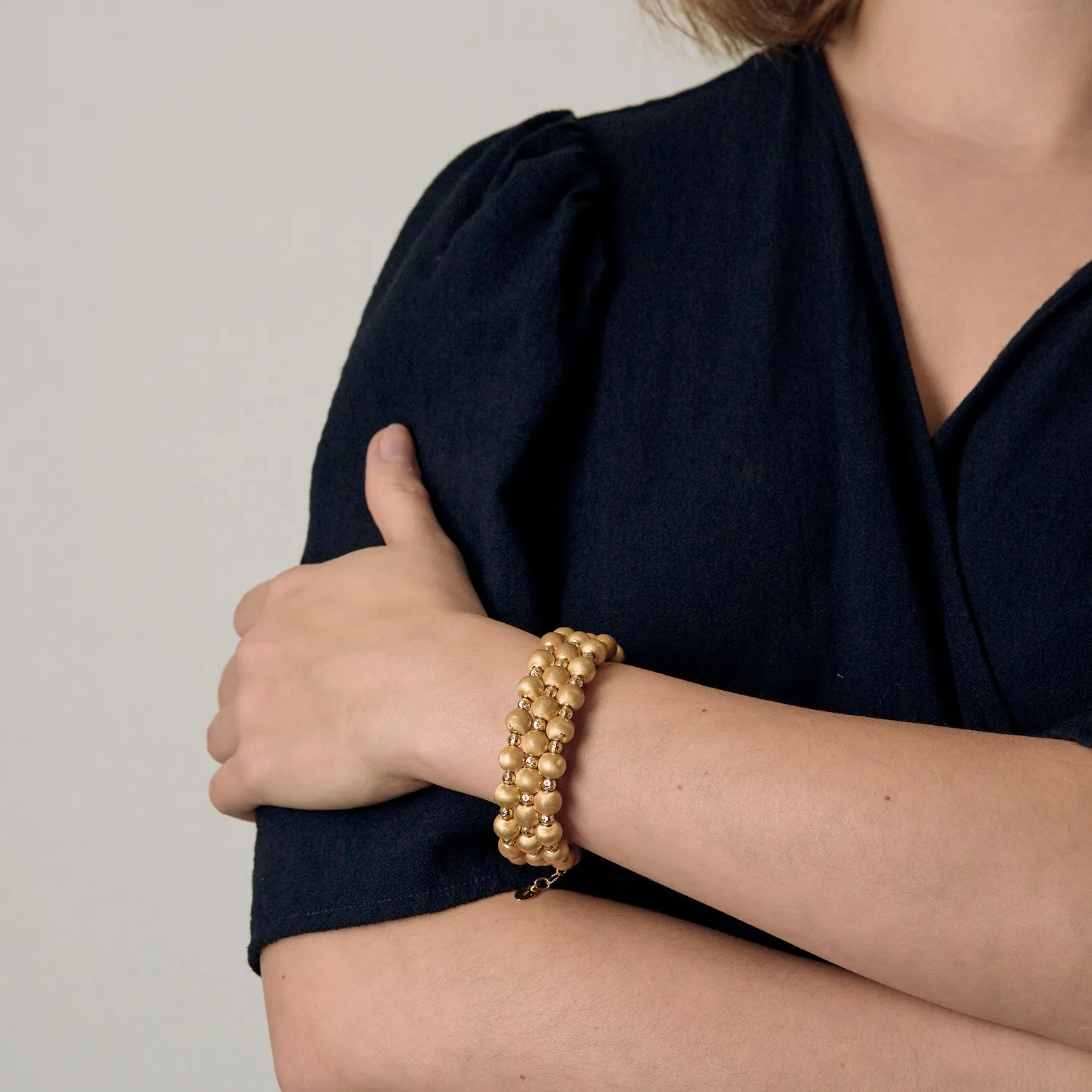 Bracelet en or jaune sold by 58 Facettes product image thumbnail 2