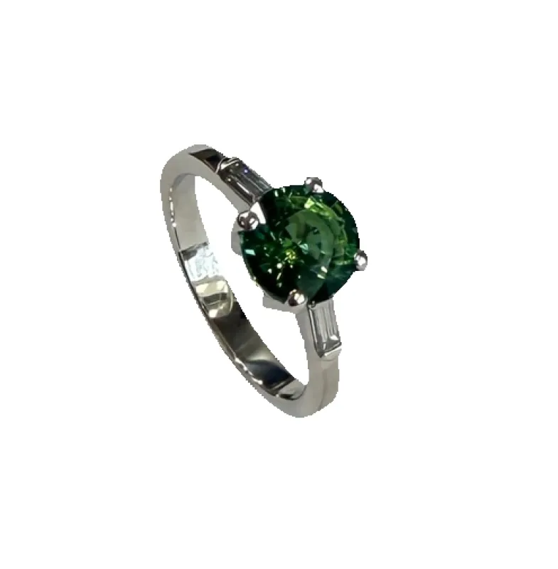 Solitaire - Bague en or blanc avec tourmaline verte et diamants made by 58 Facettes