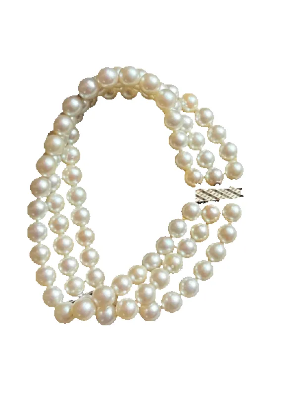 Bracelet 3 rangs de perles de culture Akoya en or jaune 18K sold by 58 Facettes