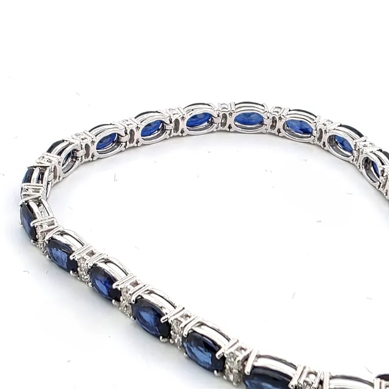 Bracelet tennis en or blanc avec saphirs et diamants sold by 58 Facettes product image thumbnail 4