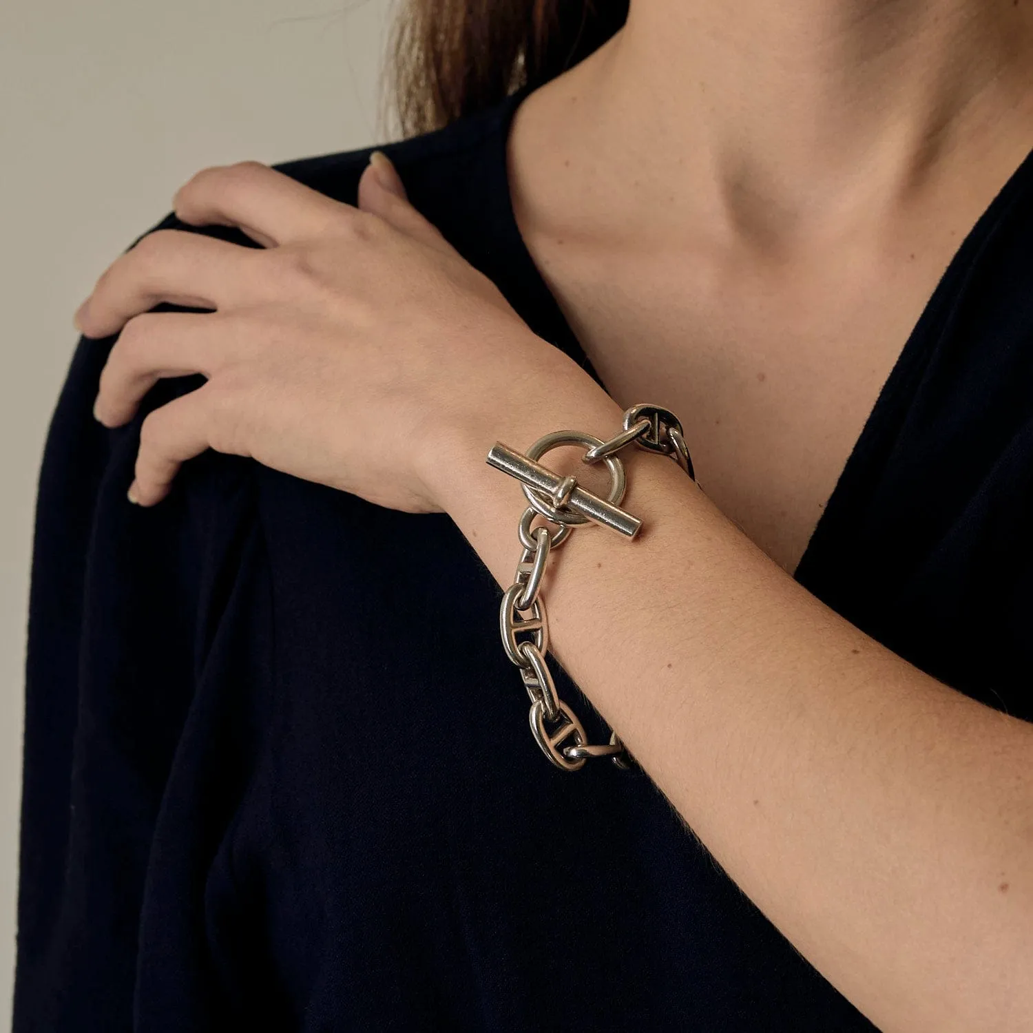 HERMES - Bracelet "Chaîne d'Ancre" Grand Modèle en argent sold by 58 Facettes product image thumbnail 2