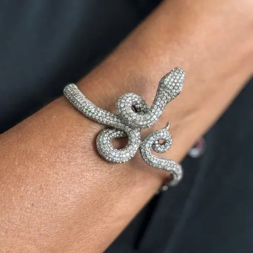 Bracelet rigide serpent en or blanc 18 ct et diamants sold by 58 Facettes product image thumbnail 2