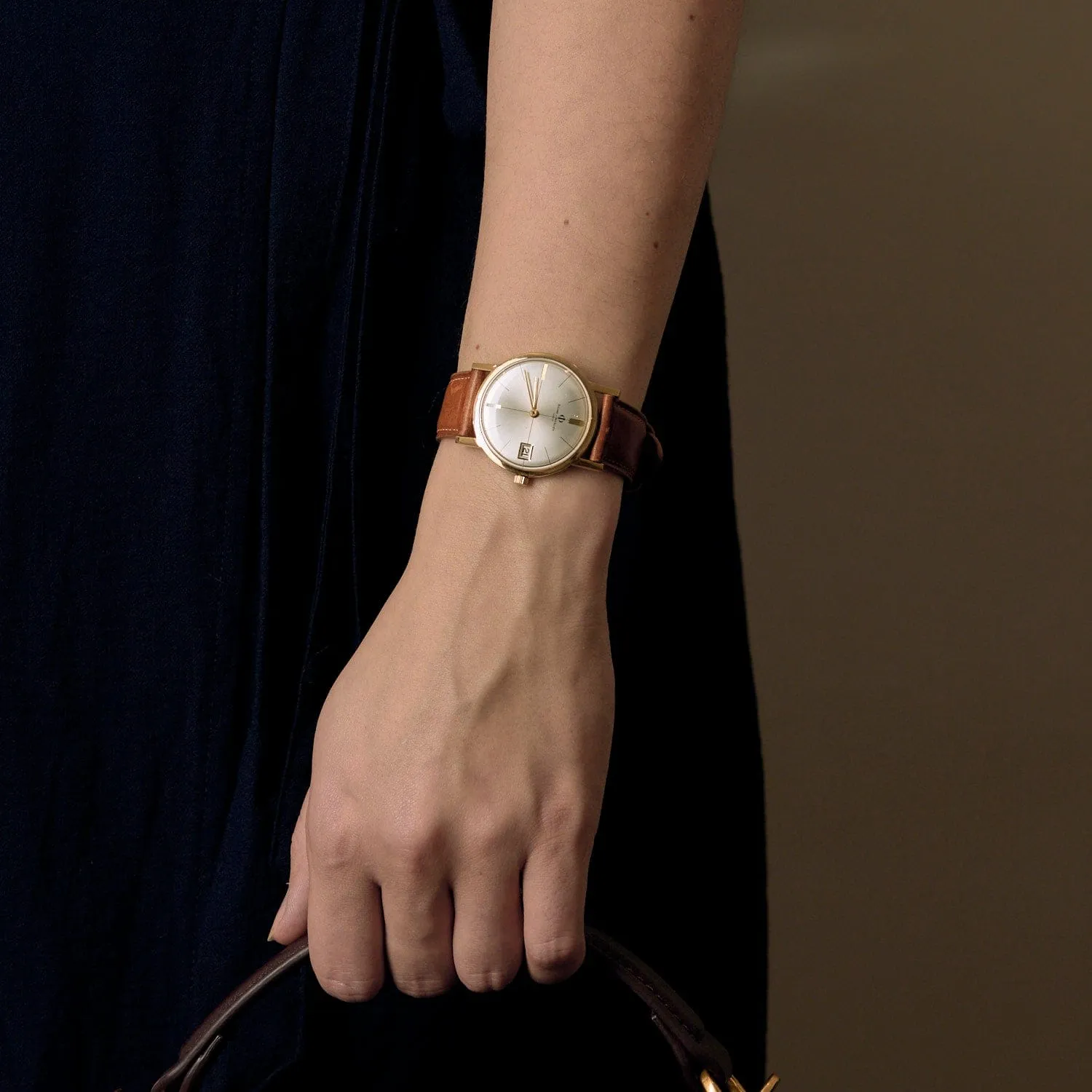 Baume et Mercier - Eterna Matic - Montre en acier plaqué or à boitier rond à mouvement automatique sold by 58 Facettes product image thumbnail 2