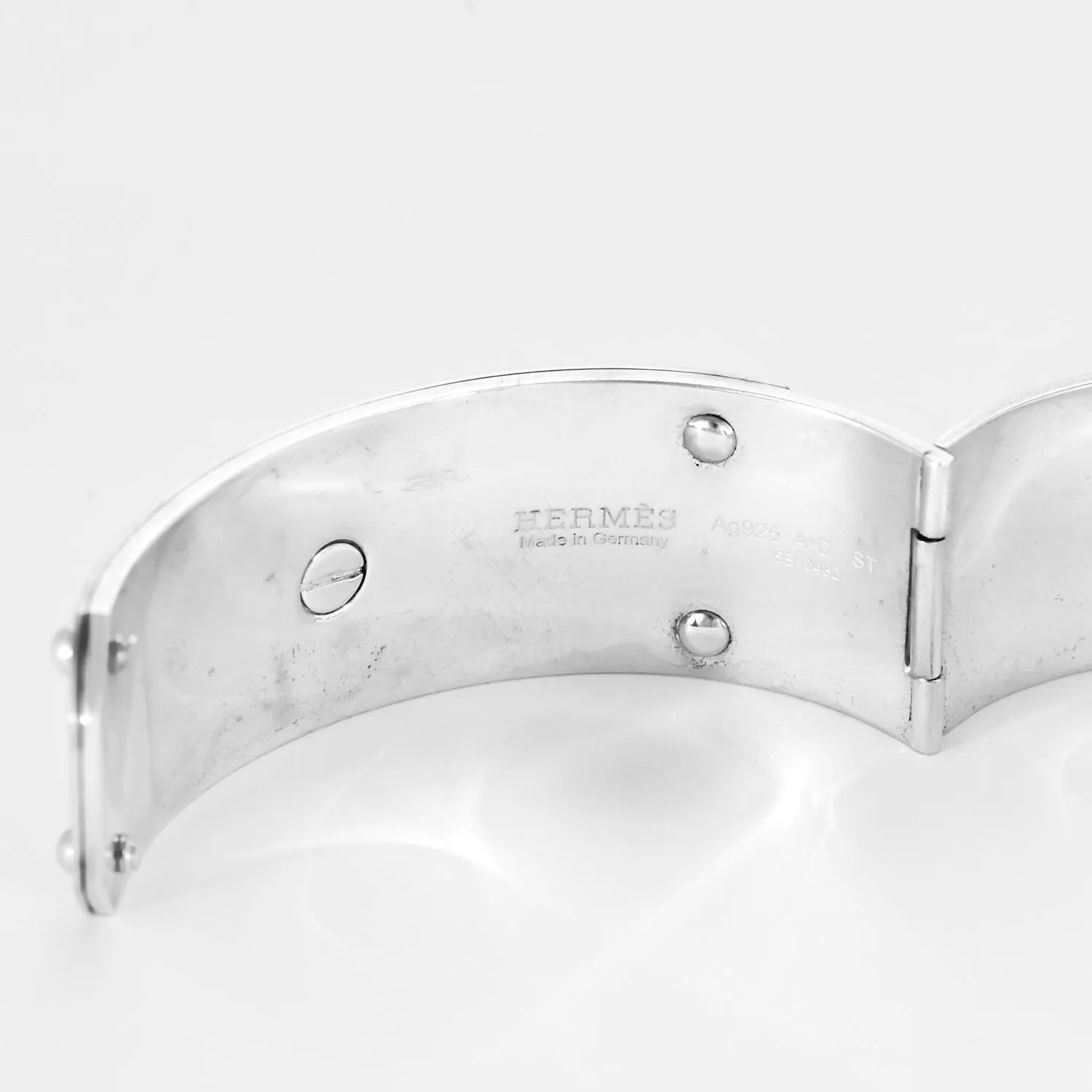 HERMES - Eclipse - Bracelet manchette en argent sold by 58 Facettes product image thumbnail 3