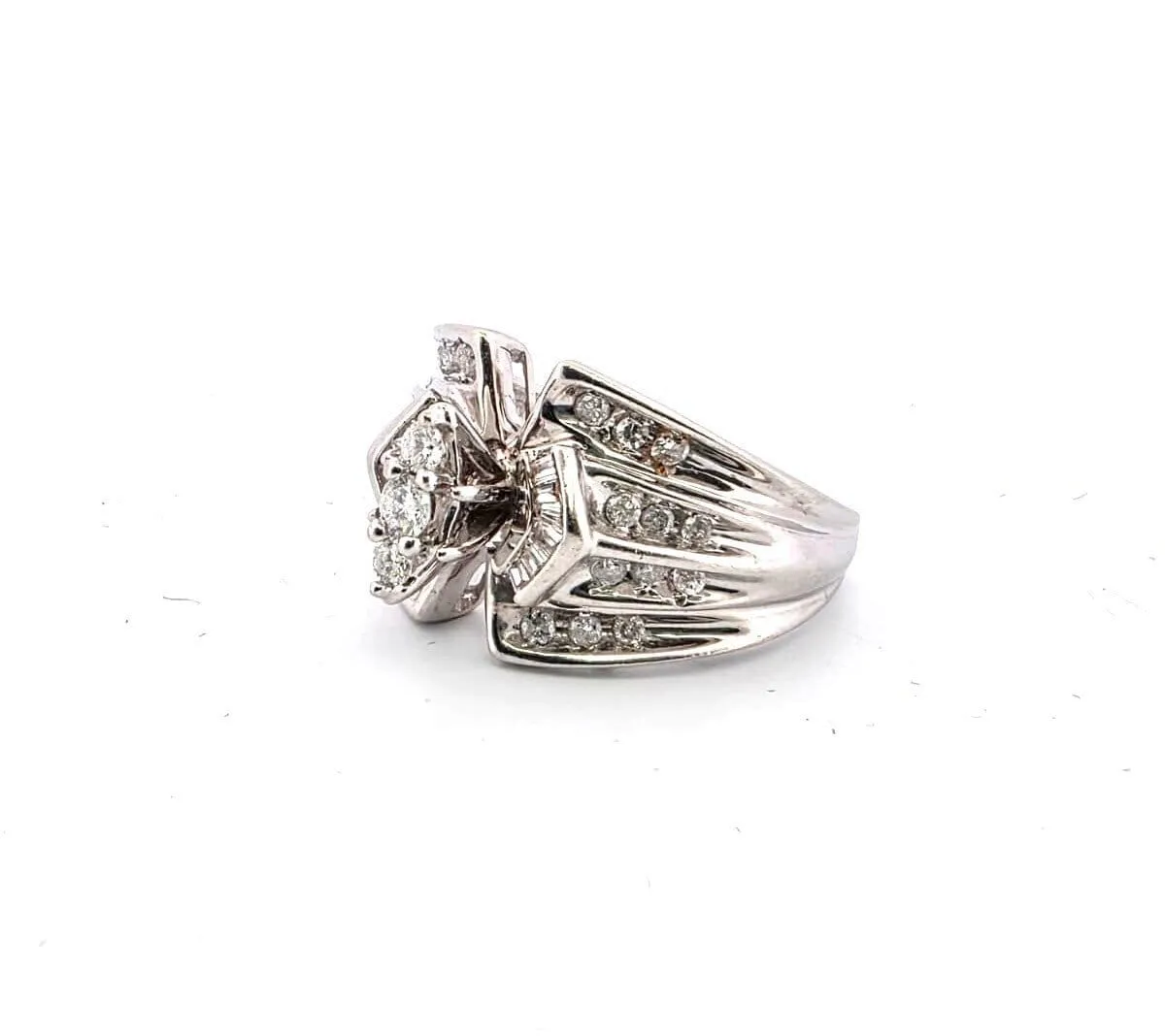 Bague en or blanc avec diamants sold by 58 Facettes product image thumbnail 3