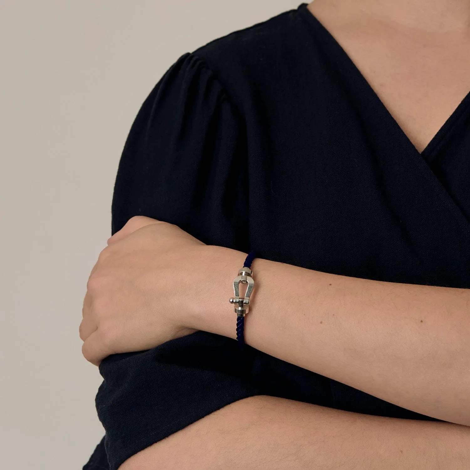 FRED - FORCE 10 - Moyen modèle - Bracelet en acier et manille en or blanc sold by 58 Facettes product image thumbnail 2