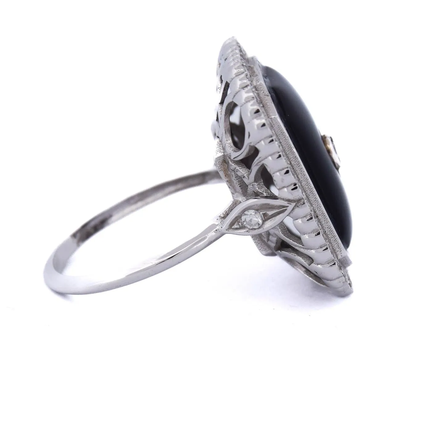 Bague Art déco en or blanc 18 ct avec onyx et diamants sold by 58 Facettes product image thumbnail 5