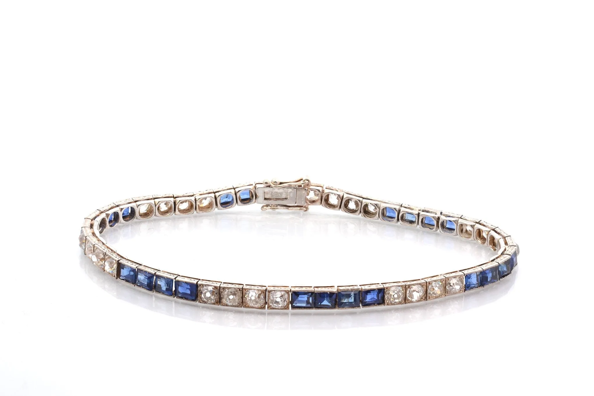 Bracelet Art déco 1920 en platine, saphirs et diamants sold by 58 Facettes product image thumbnail 3