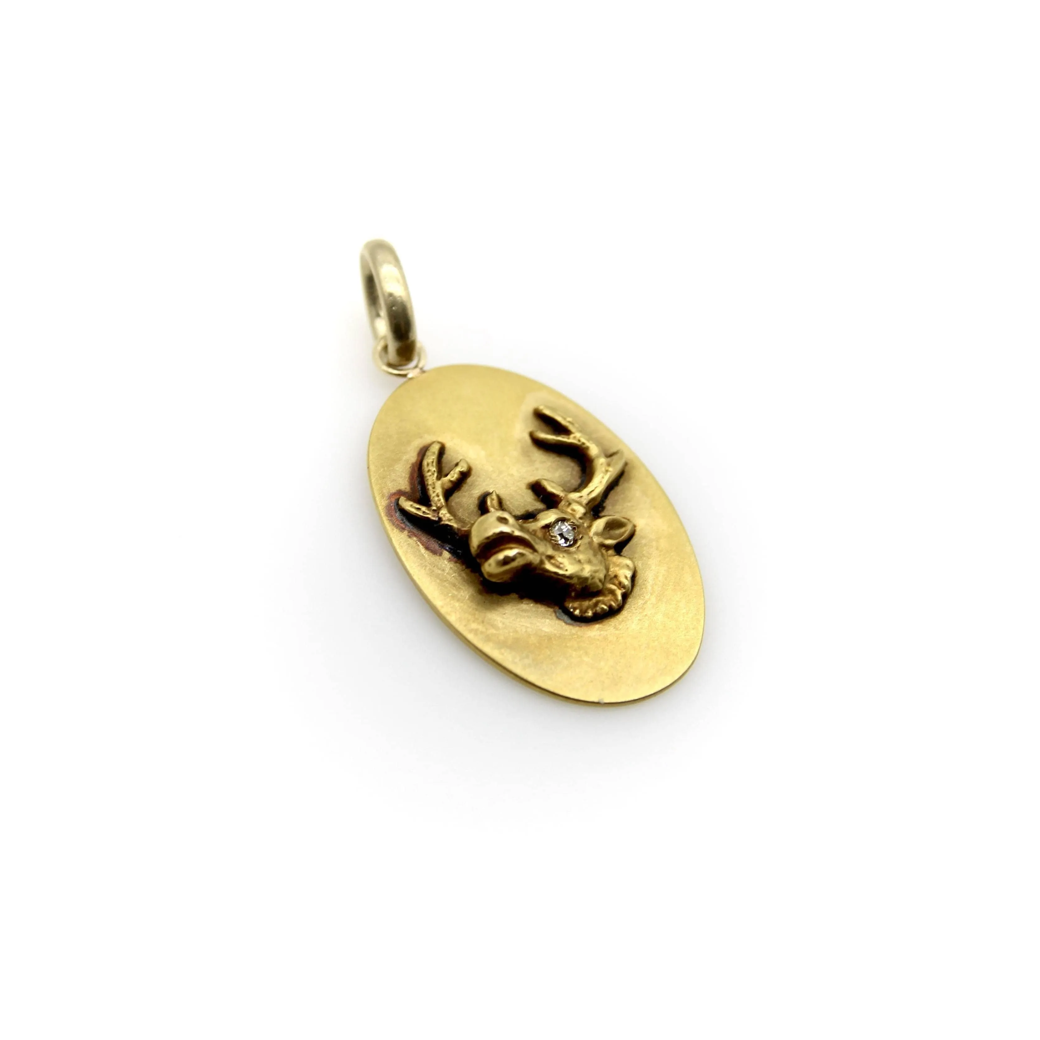 Pendentif médaillon victorien tête d’élan en or 10K et diamant sold by 58 Facettes product image thumbnail 3