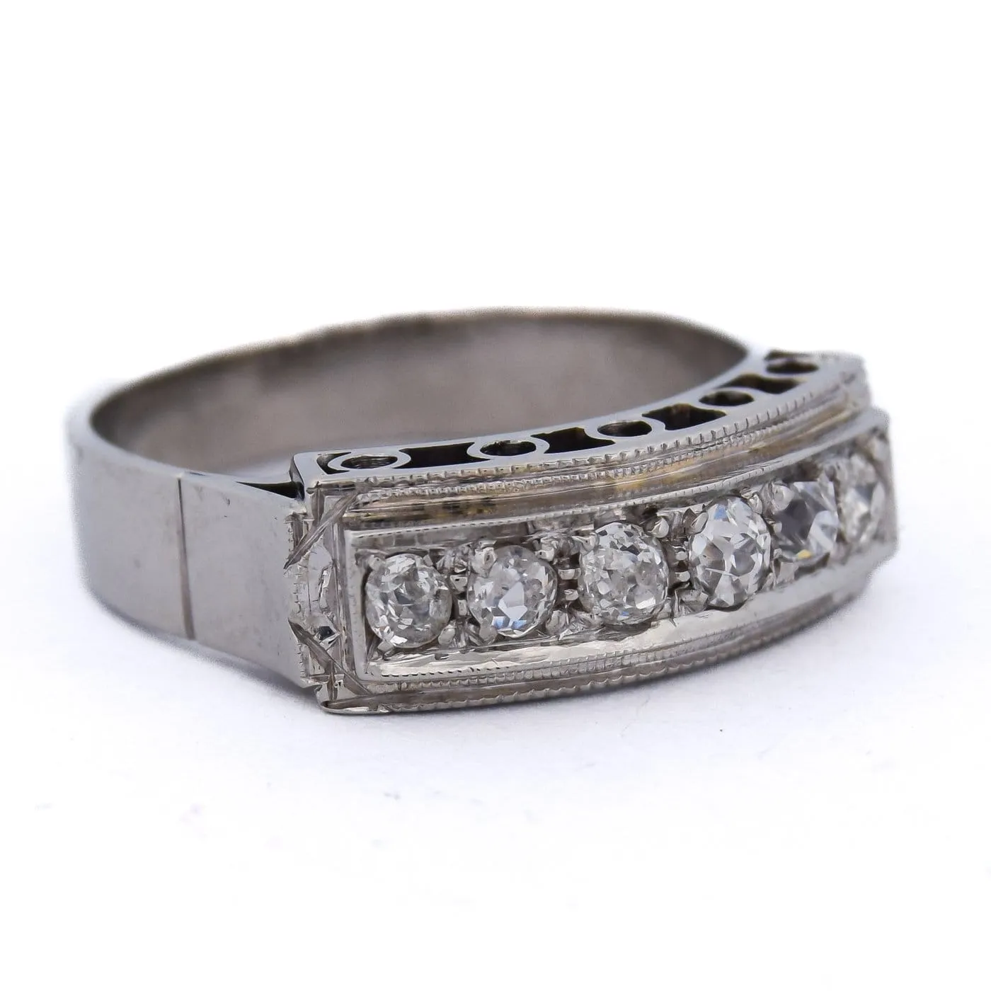 Bague Art déco en or blanc 18 ct avec diamants sold by 58 Facettes product image thumbnail 4