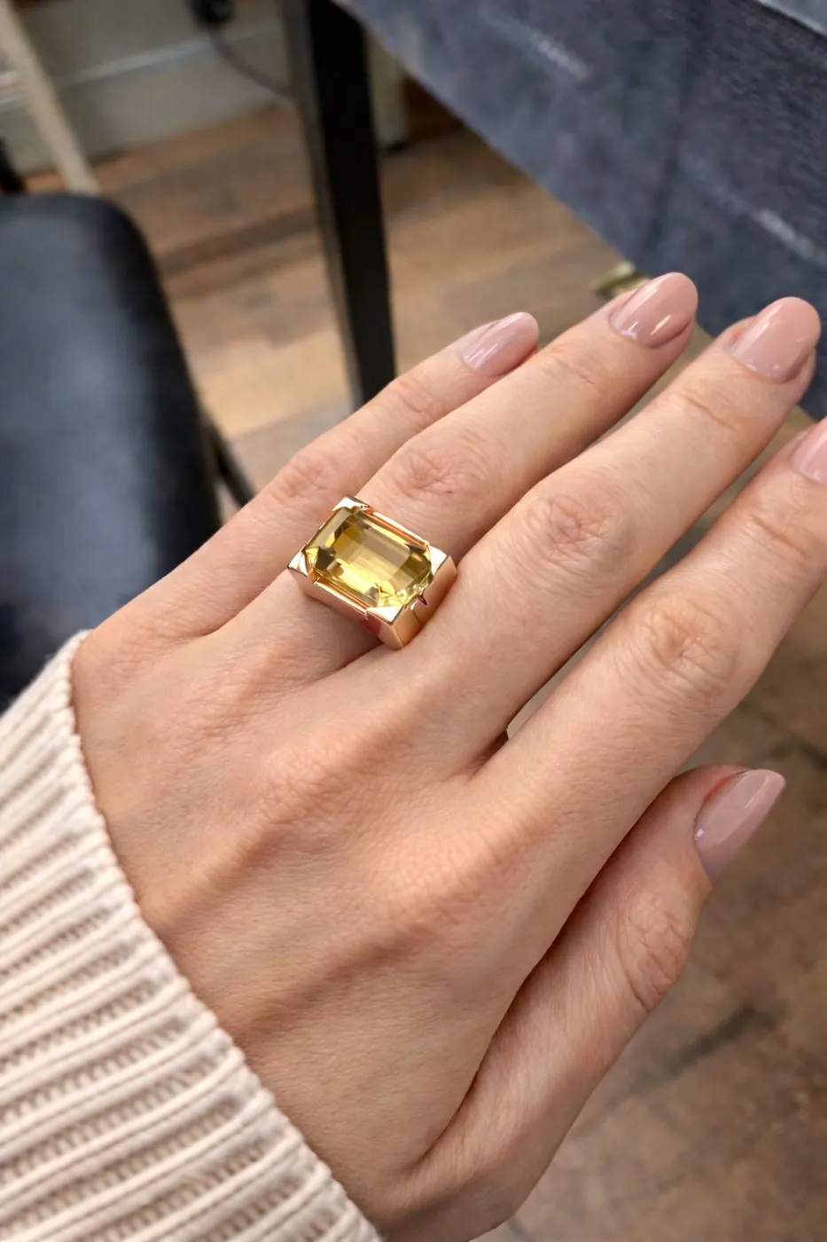 Bague Tank - Citrine en or sold by 58 Facettes product image thumbnail 2