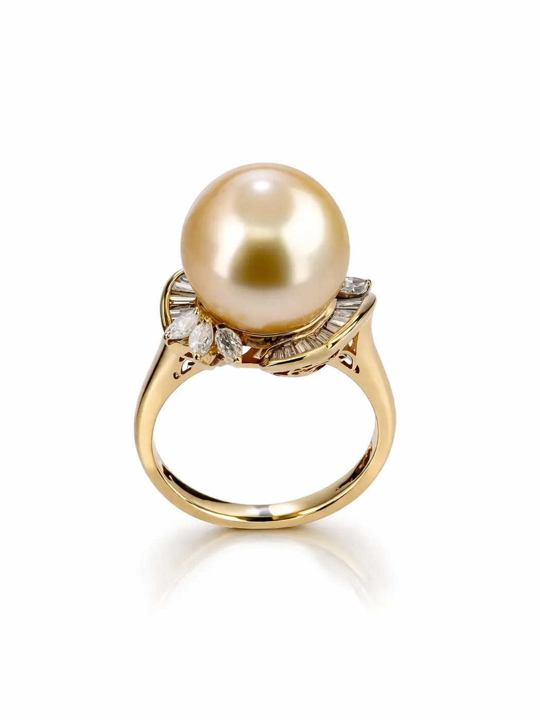 Bague en or jaune 18 carats avec perle et diamants sold by 58 Facettes product image thumbnail 2