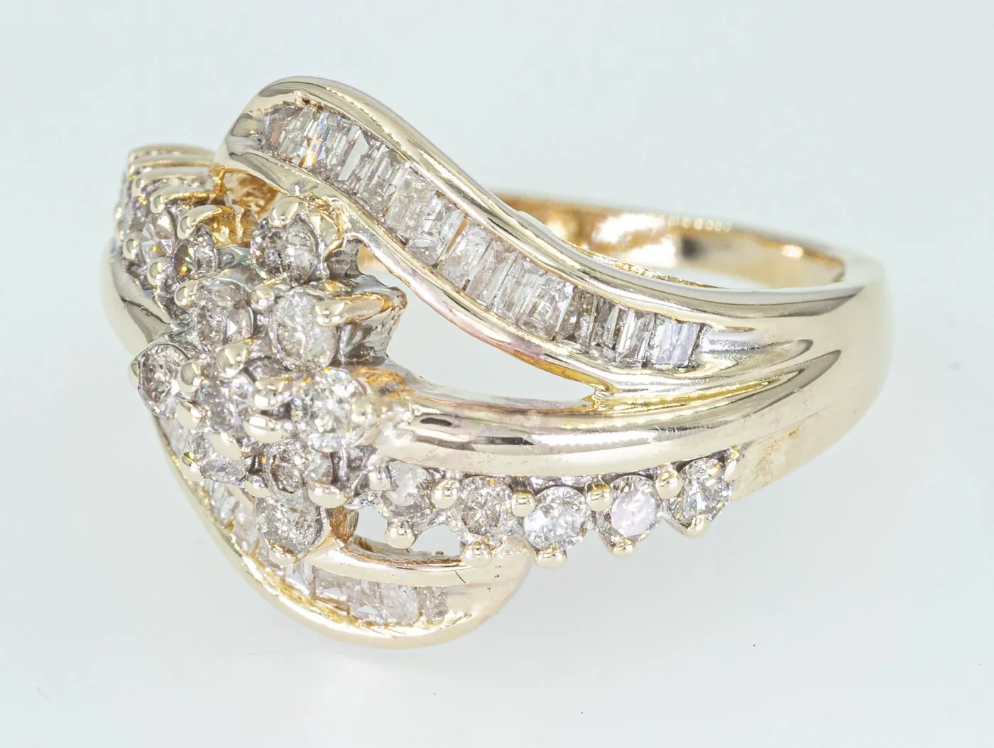 Bague entourage - Or jaune 14 ct et diamants 0,65 ct sold by 58 Facettes product image thumbnail 2