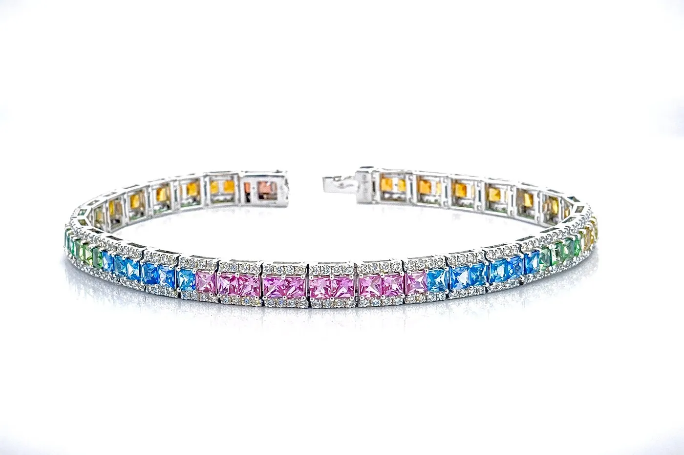 Bracelet en platine 900/1000, saphirs multicolores et diamants naturels sold by 58 Facettes product image thumbnail 4