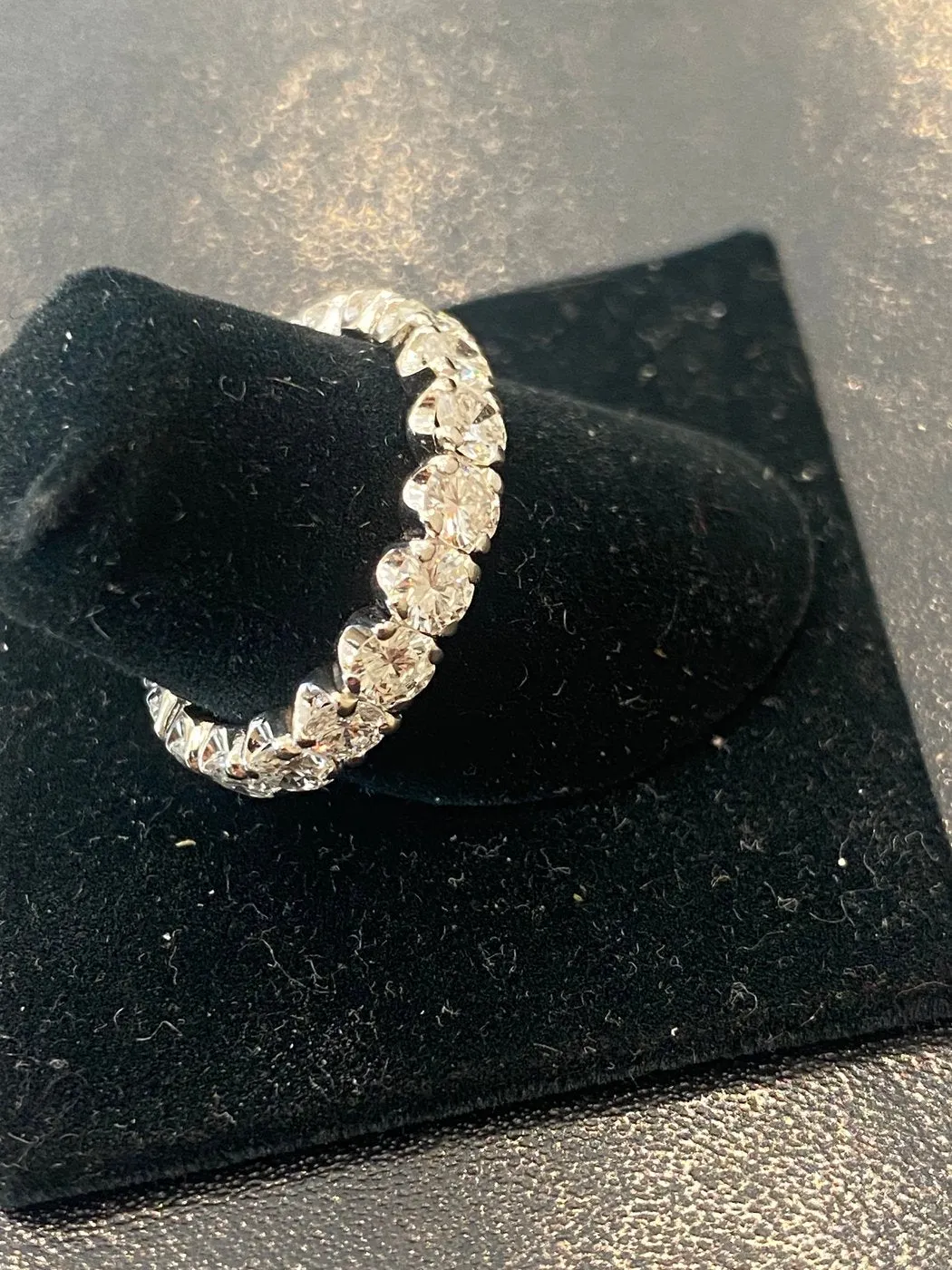 Alliance américaine - Bague tour complet en platine et diamants 2,85 ct sold by 58 Facettes product image thumbnail 2