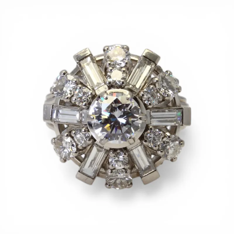 Bague jupe en platine et diamants made by 58 Facettes