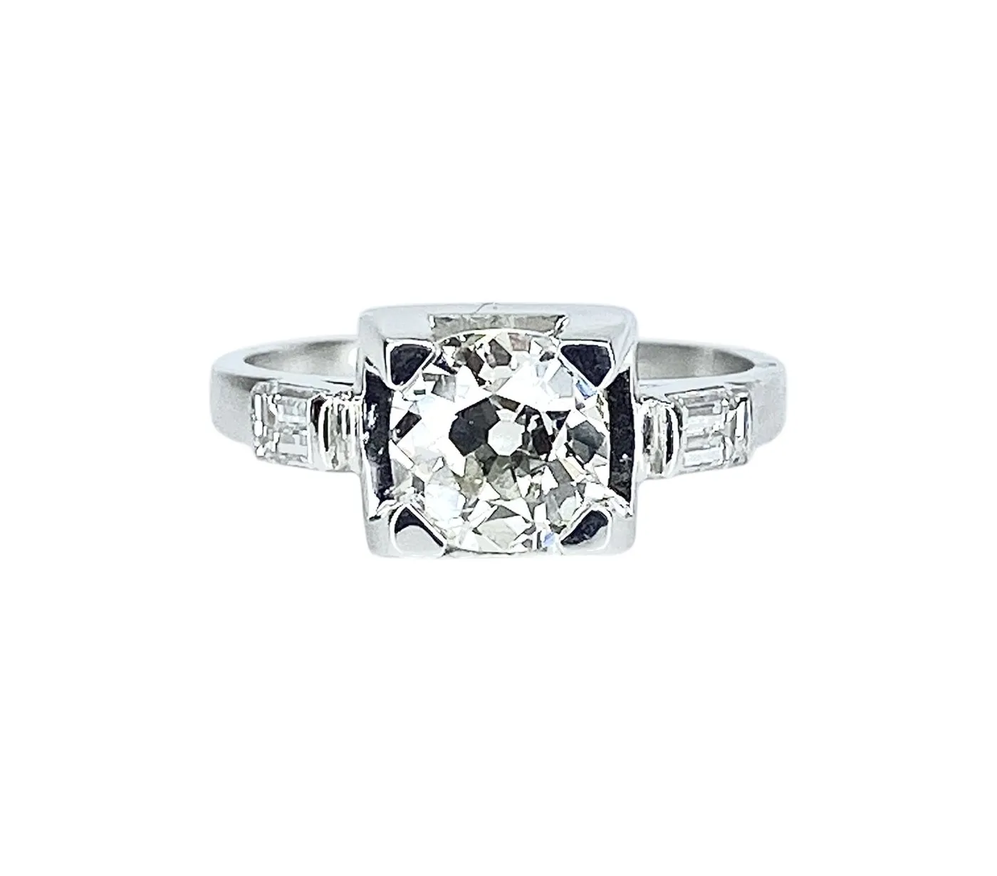 Bague ancienne en or blanc et platine avec diamants sold by 58 Facettes