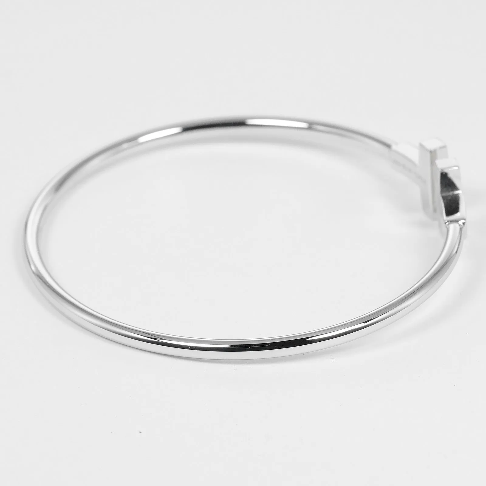 Tiffany & Co. - Bracelet T Wire en or blanc 18 ct et diamants sold by 58 Facettes product image thumbnail 4