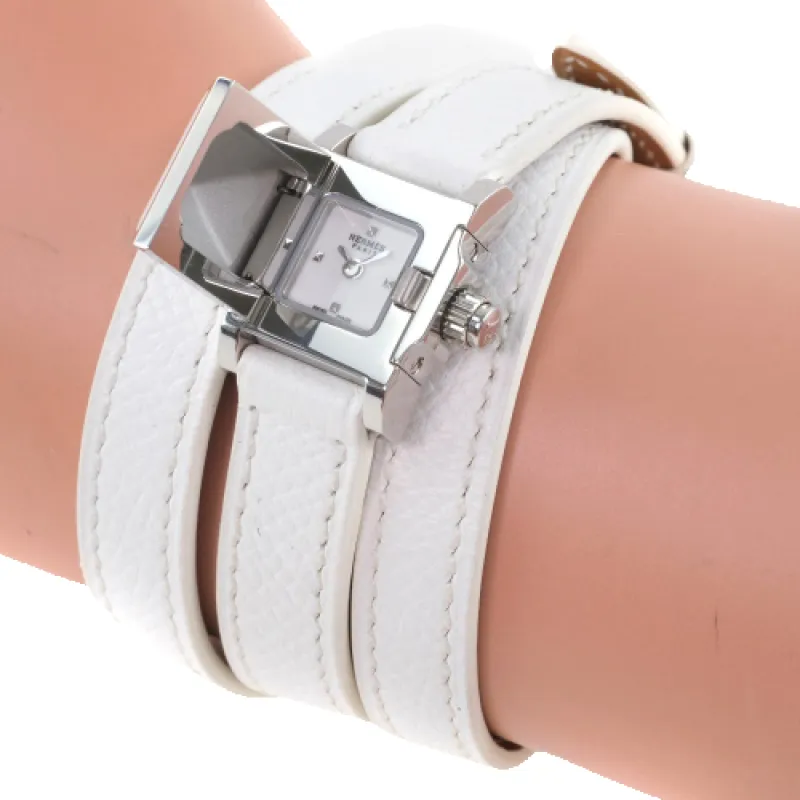 Hermès - Montre Medor Rock quartz en acier laqué et cuir made by 58 Facettes
