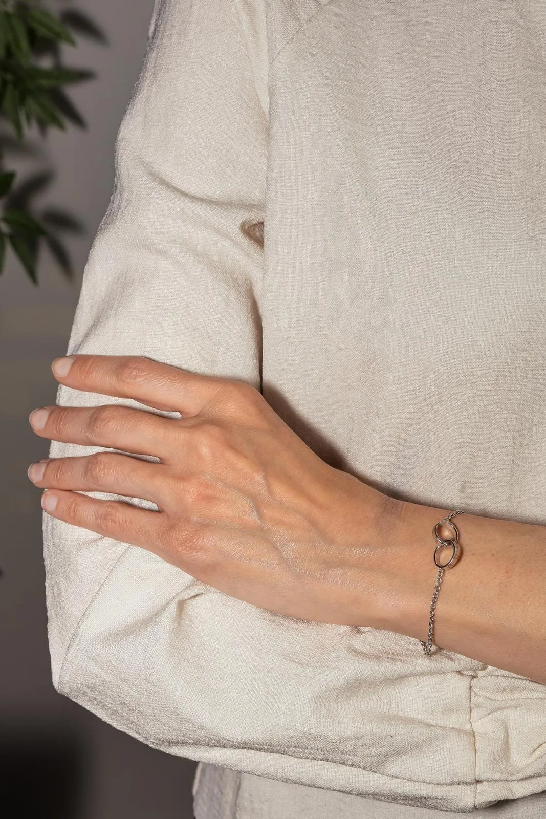 Cartier Bracelet Love Or blanc sold by 58 Facettes product image thumbnail 2