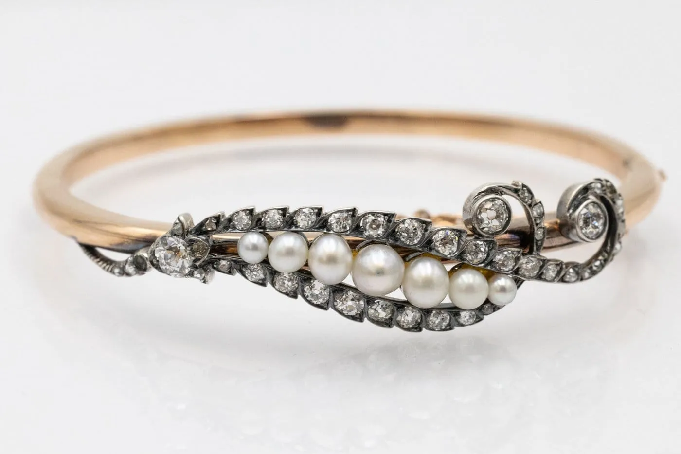 Bracelet Art nouveau en or jaune 585 avec diamants et perles sold by 58 Facettes product image thumbnail 3
