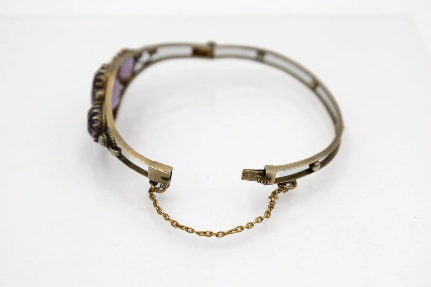 Bracelet ancien rigide en or avec améthystes et perles naturelles sold by 58 Facettes product image thumbnail 4