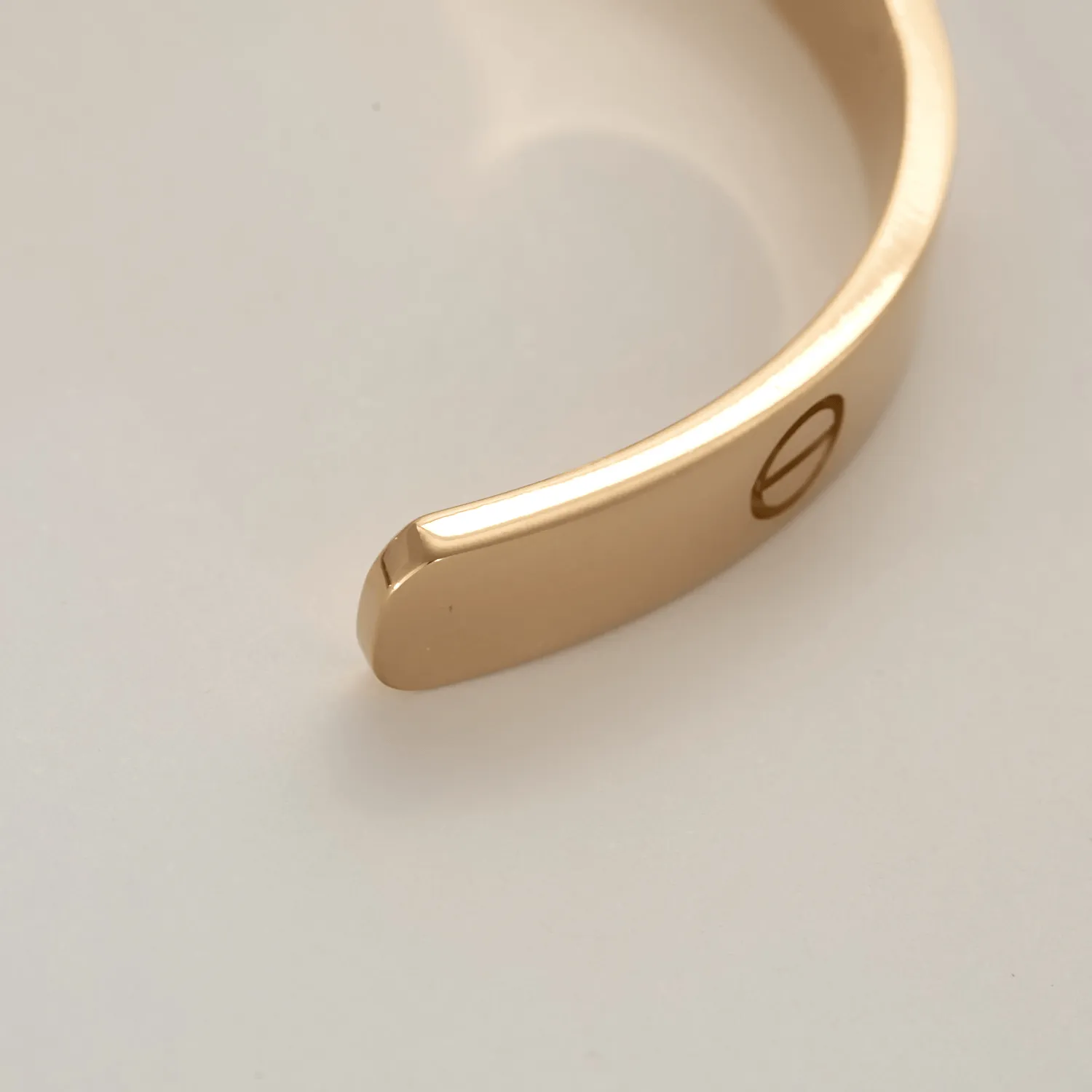 CARTIER - Love - Bracelet en or rose ouvert sold by 58 Facettes product image thumbnail 5