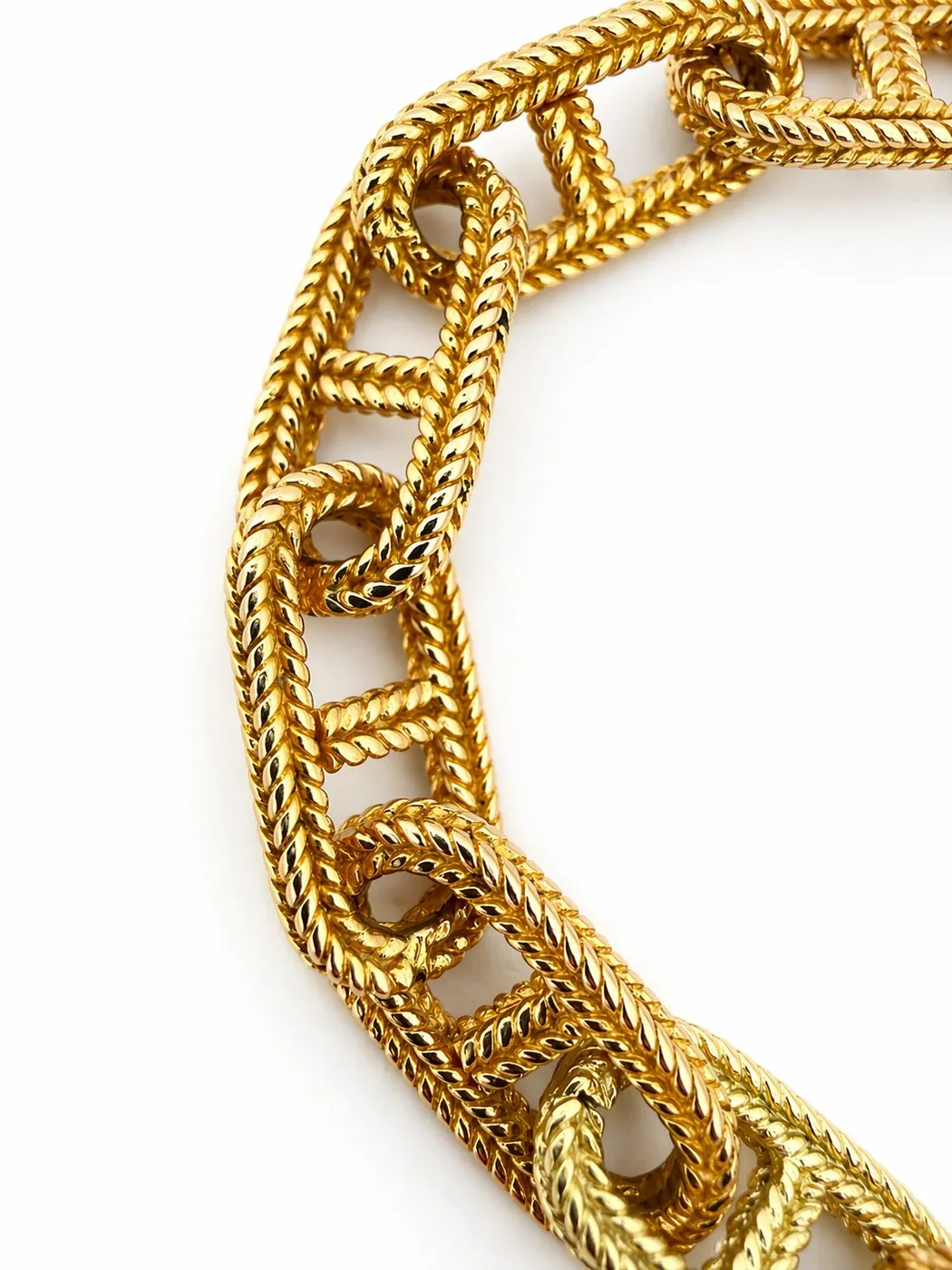 Bracelet chaîne en or jaune 18 carats avec fermoir toggle sold by 58 Facettes product image thumbnail 5