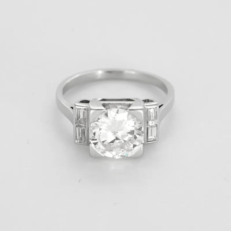 Bague solitaire or gris et diamant taille ancienne 2.28 carats environ made by 58 Facettes