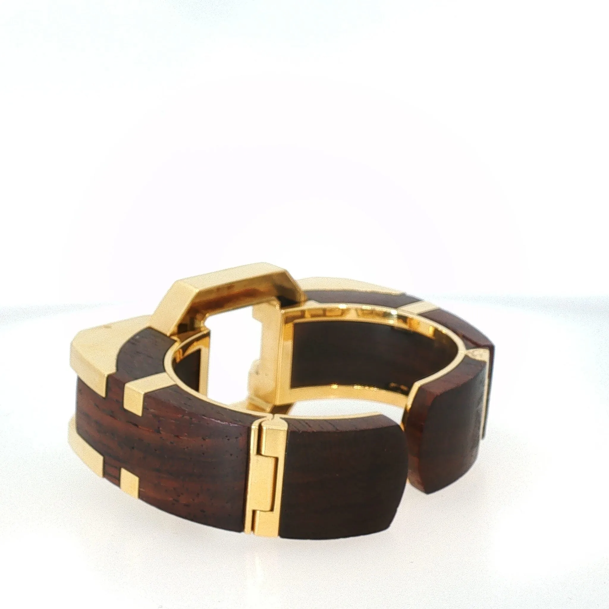 David Webb - Bracelet vintage en or jaune 18 K et bois cocobolo sold by 58 Facettes product image thumbnail 3