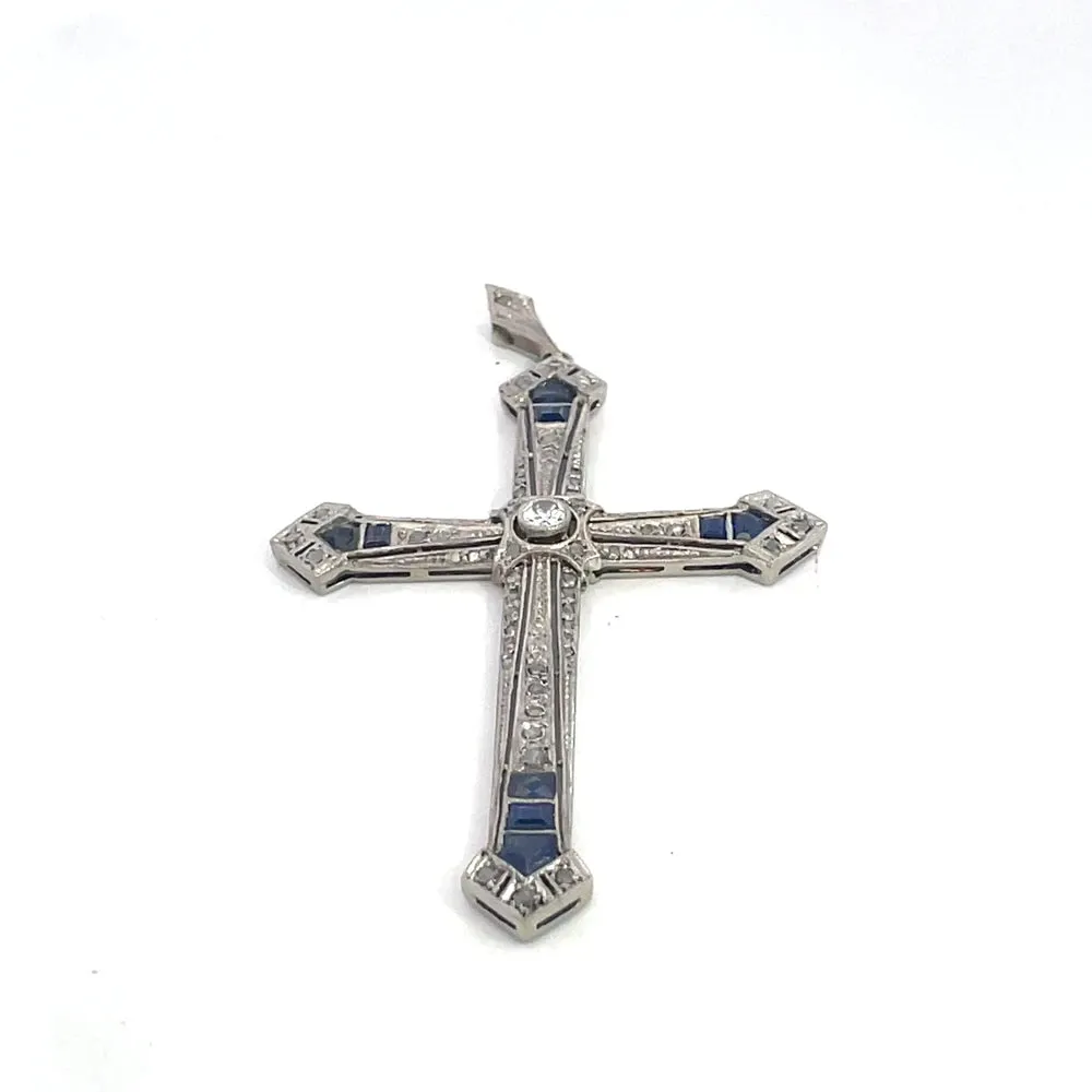 Pendentif croix en platine, saphirs et diamants sold by 58 Facettes