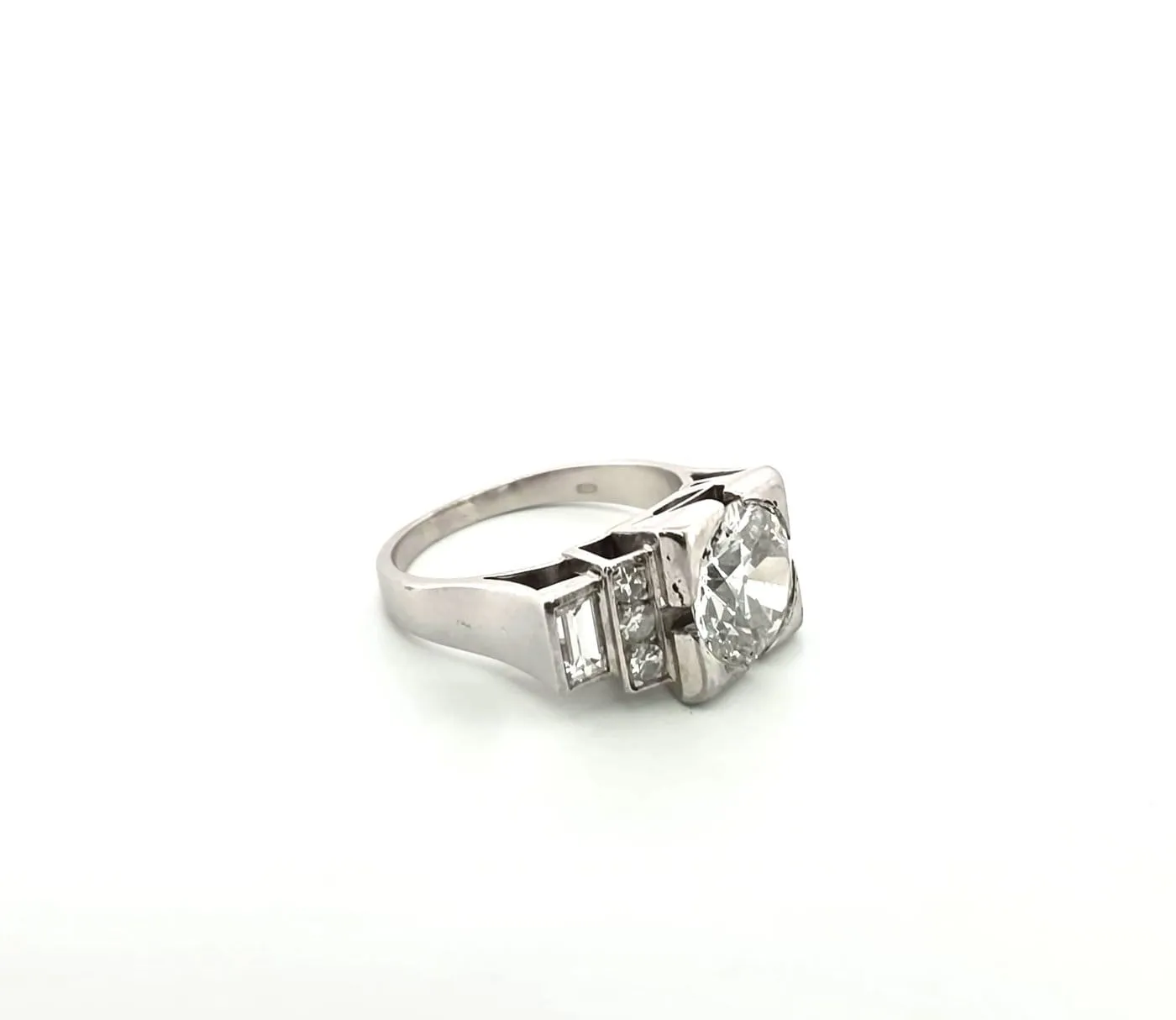 Bague en or blanc 18 ct avec diamants sold by 58 Facettes product image thumbnail 5