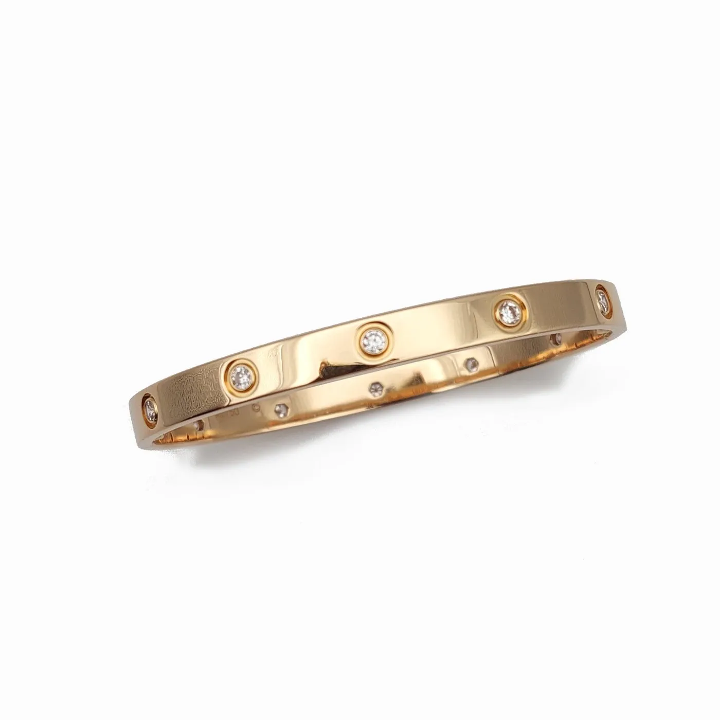 Cartier Love - Bracelet en or jaune 18k et diamants sold by 58 Facettes product image thumbnail 3