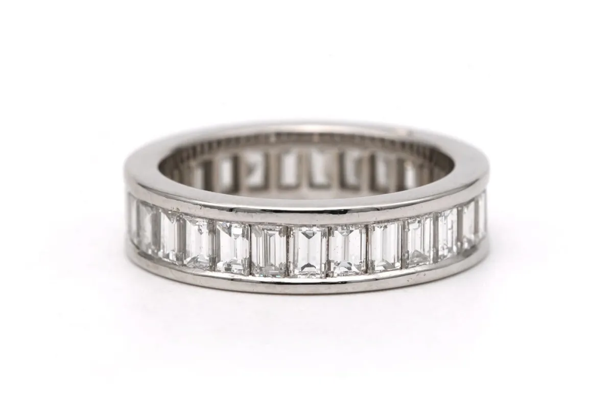 Alliance américaine - Bague en or blanc et diamants baguette made by 58 Facettes