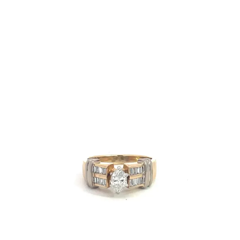 Bague navette et baguette en or jaune 14K et diamants made by 58 Facettes