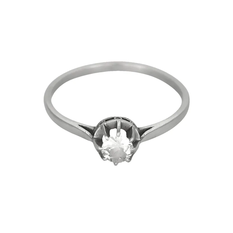 Élégante bague Solitaire en platine et diamant : 0,30 carat made by 58 Facettes