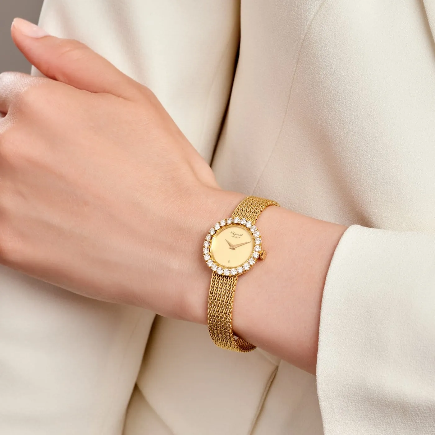 Chopard - Montre vintage en or jaune et diamants sold by 58 Facettes product image thumbnail 2