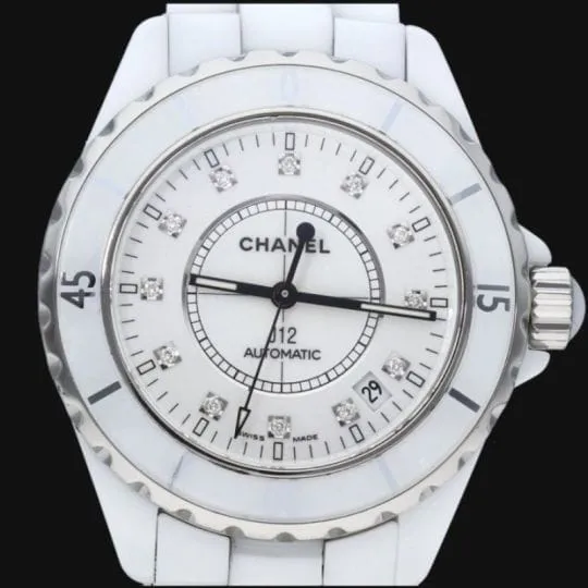 Chanel J12 - Montre 38 mm automatique en céramique sold by 58 Facettes