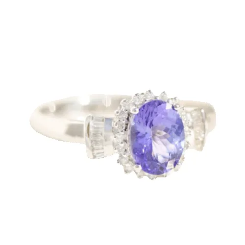 Bague entourage en or blanc 18K avec tanzanite et diamants sold by 58 Facettes