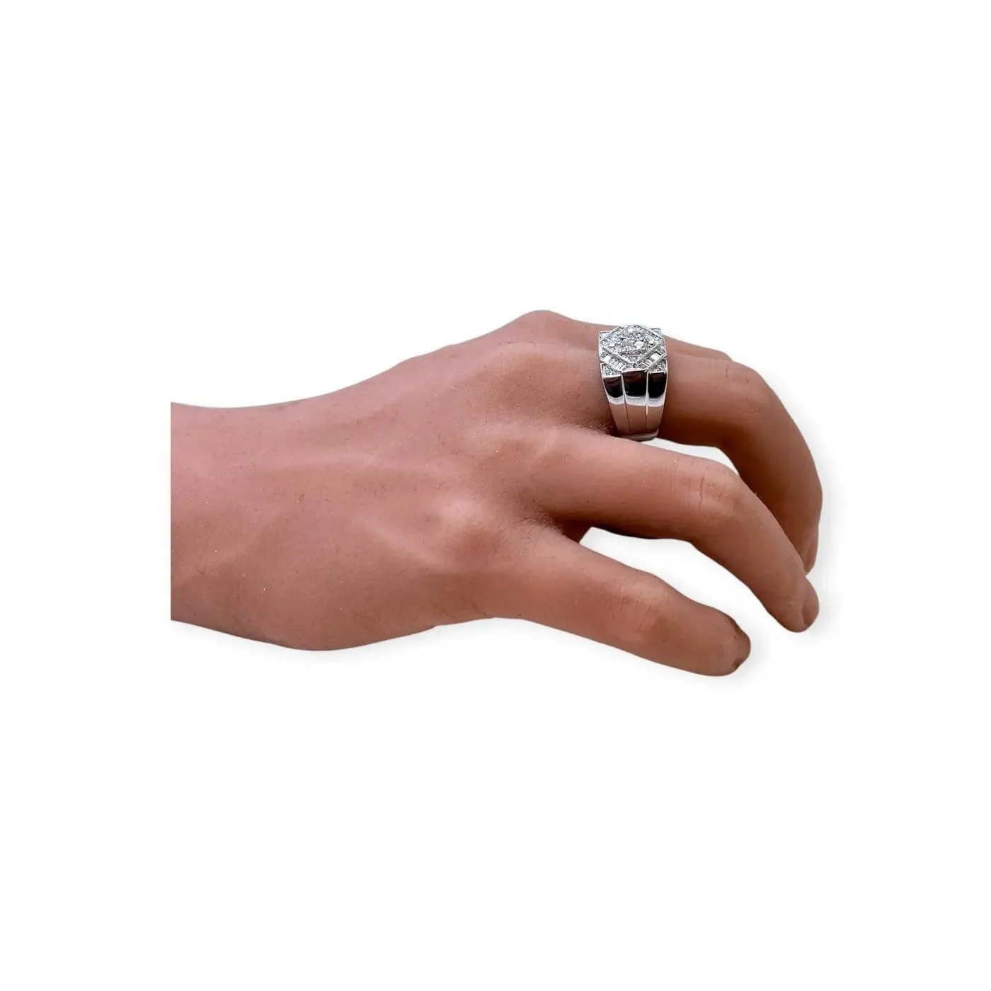 Bague chevalière en or blanc 750 et diamants sold by 58 Facettes product image thumbnail 2